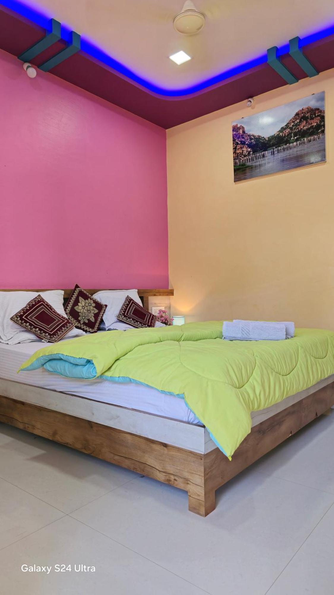 Abhi Homestay Hampi Kültér fotó